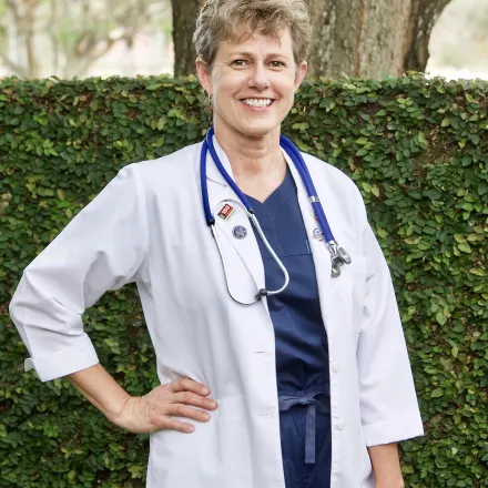 Dr. Annette Sysel 